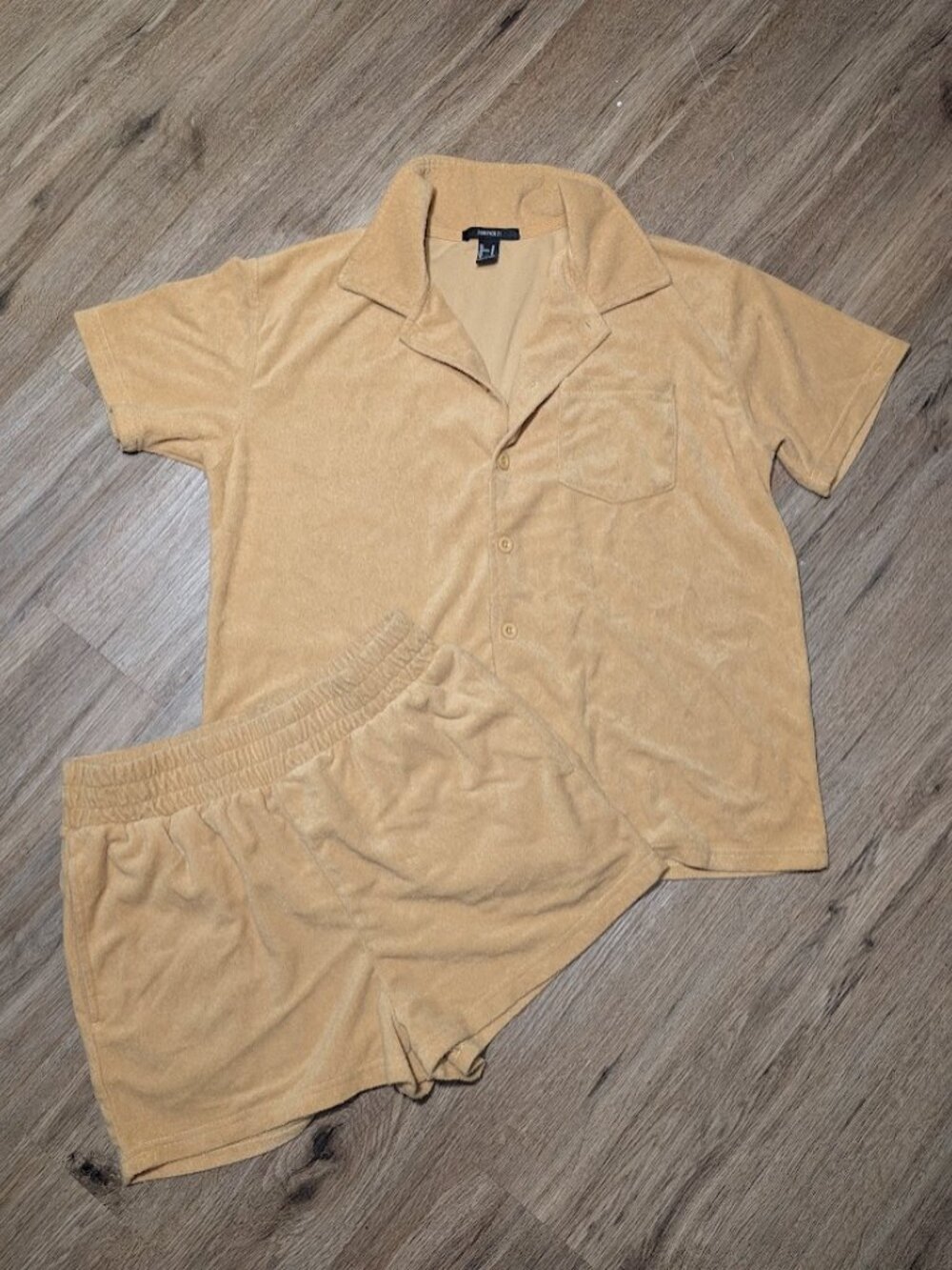 Forever 21 Tan Button Short-Sleeve Top & Shorts Terry Pajama Set Juniors Medium